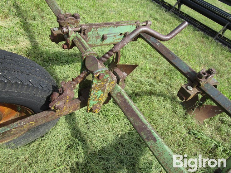 john-deere-6-image-12