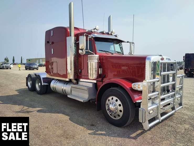 2018-peterbilt-389-image-2
