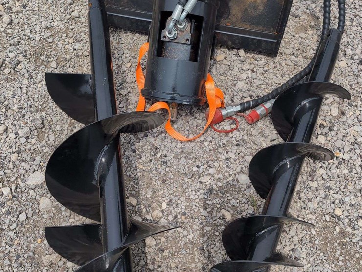 i-ranch-mini-skidsteer-auger-drive-and-bits-image-1