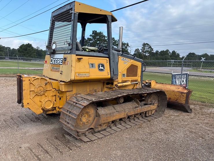 deere-650j-image-4