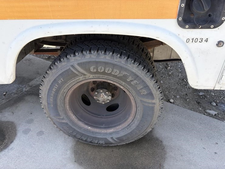 2002-ford-f350-image-5