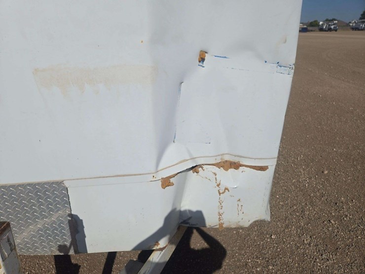 enclosed-cargo-trailer-image-9