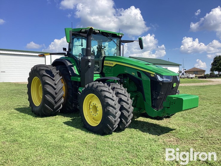 2022-john-deere-8r-310-image-3