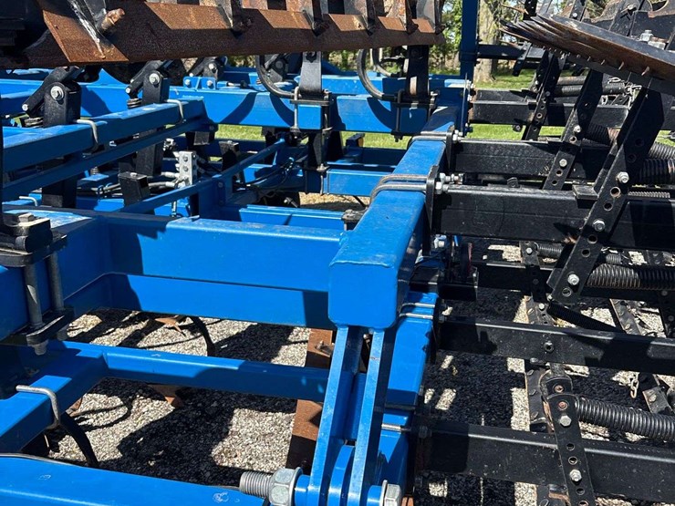 2024-landoll-877-image-18