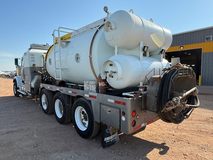 2015-western-star-4900-image-6