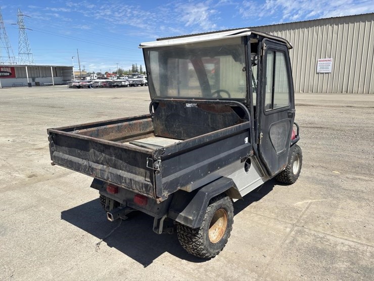 club-car-utility-truck-image-3