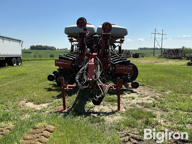 case-ih-1250-image-2