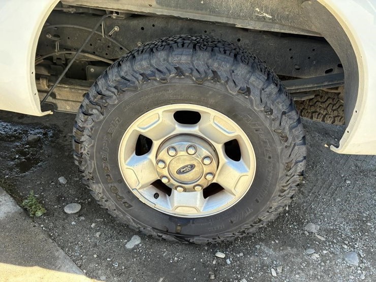 2011-ford-f250-image-5