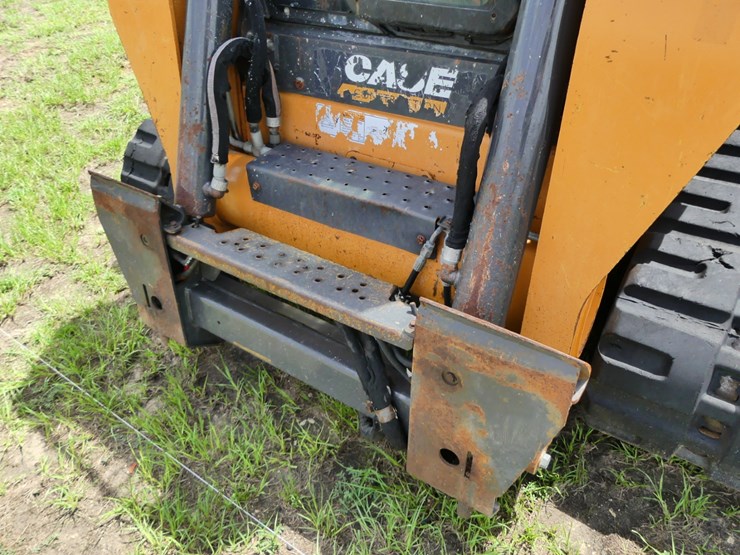 case-tv450b-image-10