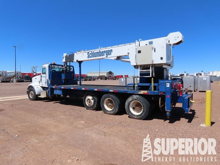 2012-peterbilt-367-image-2