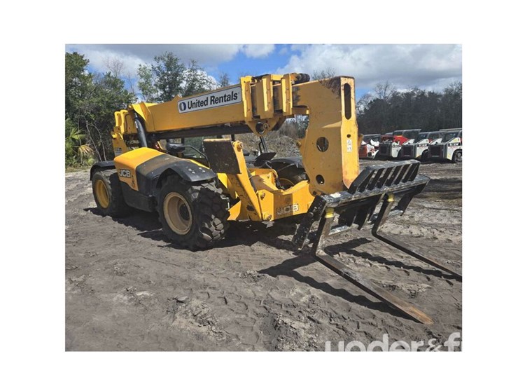 2016-jcb-512-56-image-2
