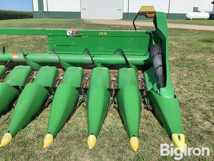 2025-john-deere-cr12-image-9