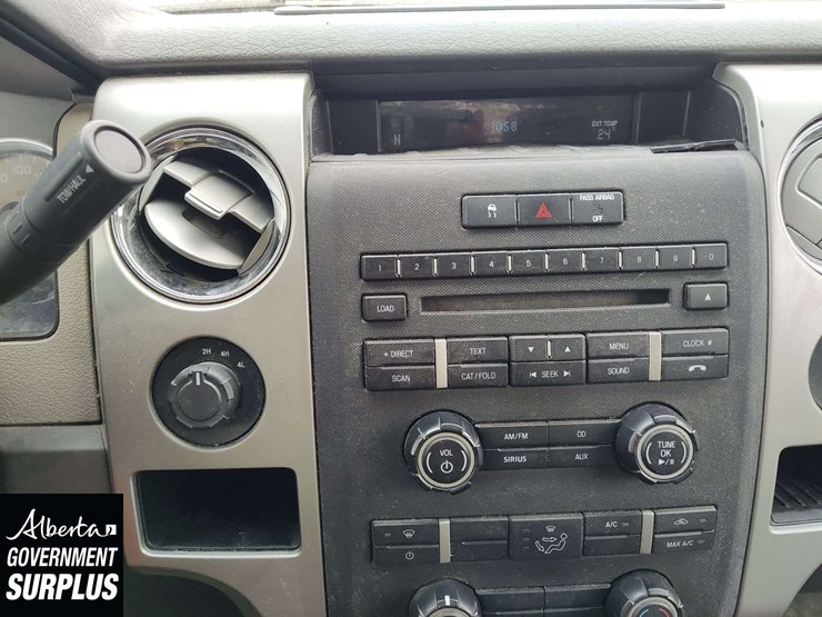 2010-ford-f150-image-17