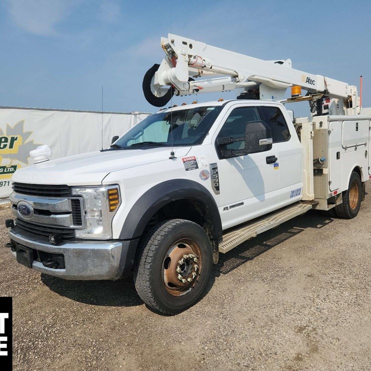 2019 FORD F550