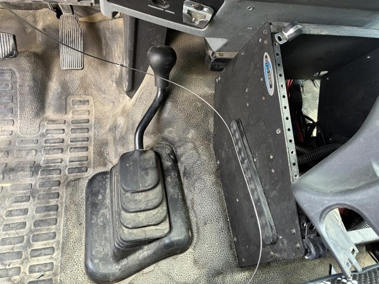 2012-ford-f450-xl-image-24