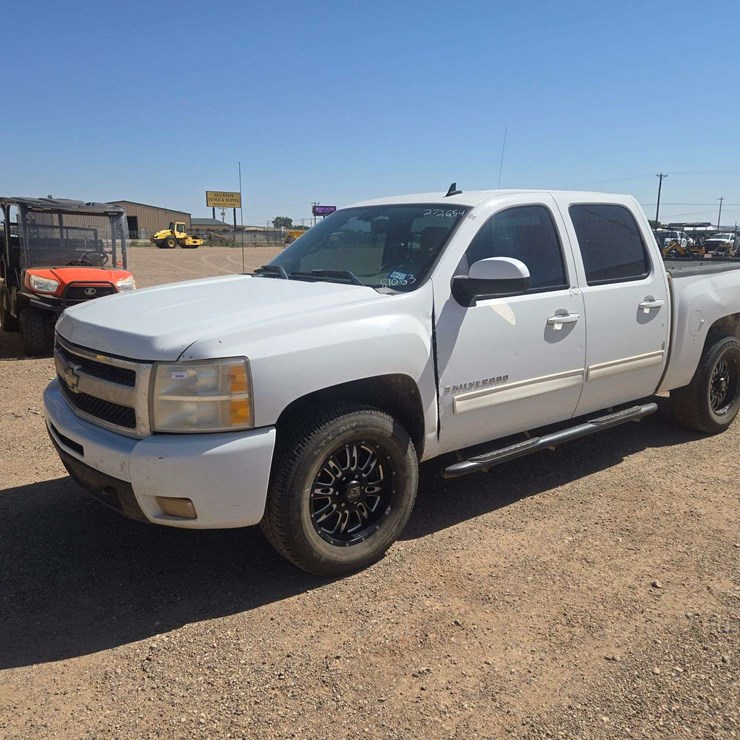 2009 CHEVROLET SILVERADO 1500 LTZ