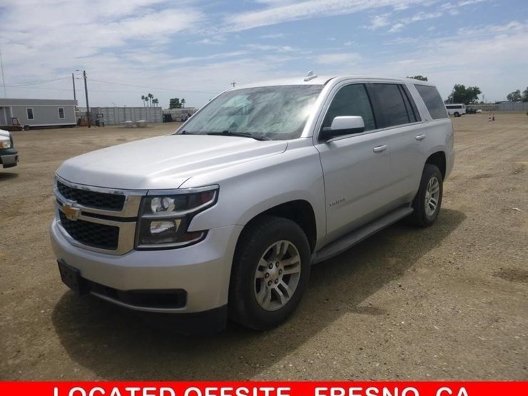 2015-chevrolet-tahoe-image-1
