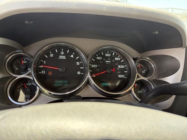 2012-gmc-sierra-2500-image-16
