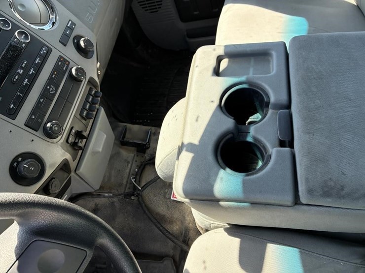 2011-ford-f250-image-18