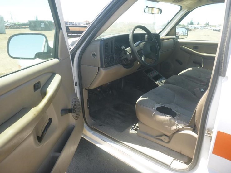 2007-chevrolet-2500-image-8