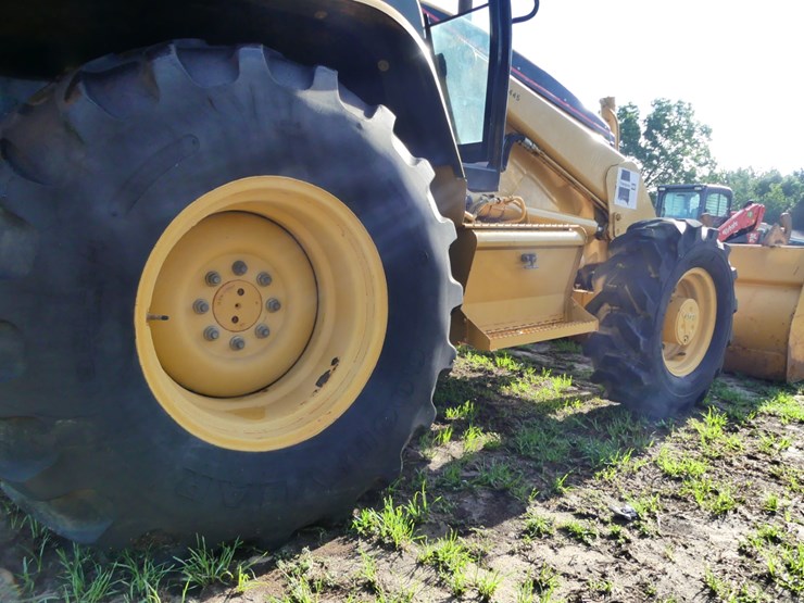 caterpillar-416d-image-11