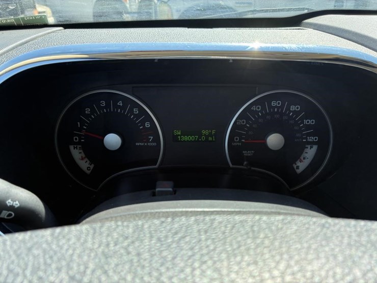 2010-ford-explorer-image-20