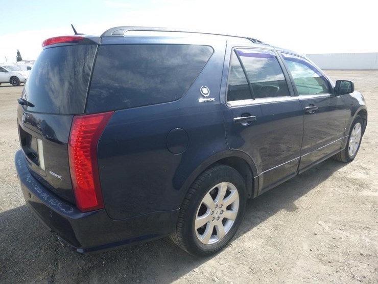 2007-cadillac-srx-image-3