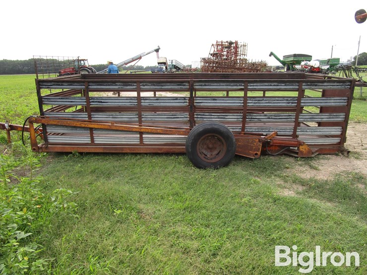 s/a-hydraulic-lift-pig-transport-trailer-image-4