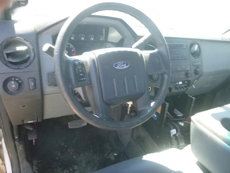 2015-ford-f350-image-14