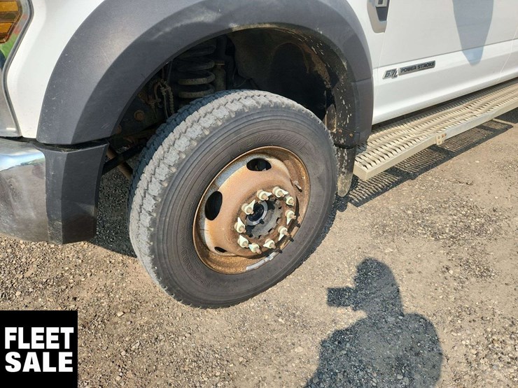 2019-ford-f550-image-10