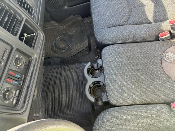 2007-chevrolet-silverado-1500-image-21