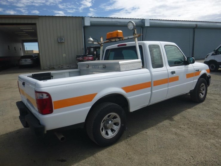 2005-ford-ranger-image-3