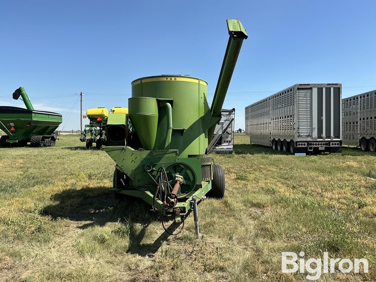 john-deere-e0750-grinder-mixer-image-2