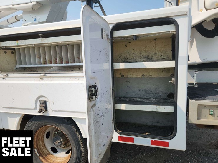 2019-ford-f550-image-30