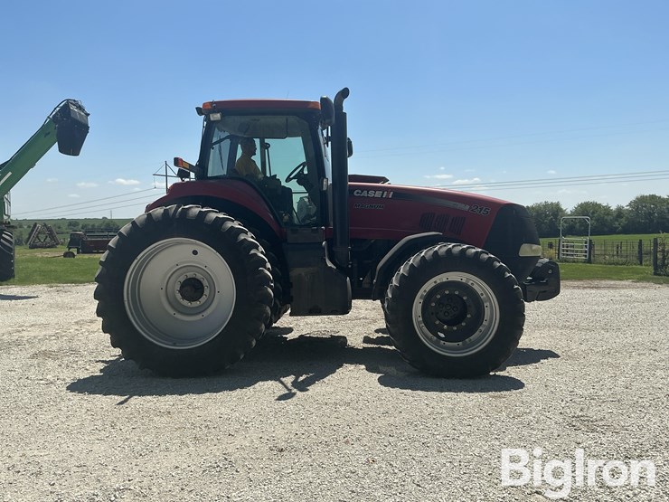 2011-case-ih-magnum-215-image-4