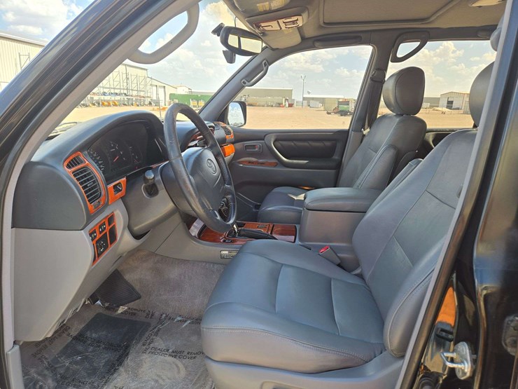 2000-toyota-landcruiser-image-13