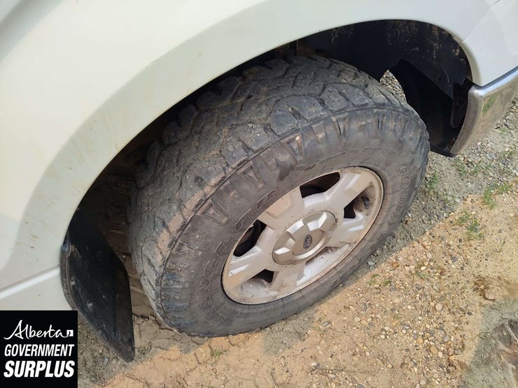 2010-ford-f150-image-9