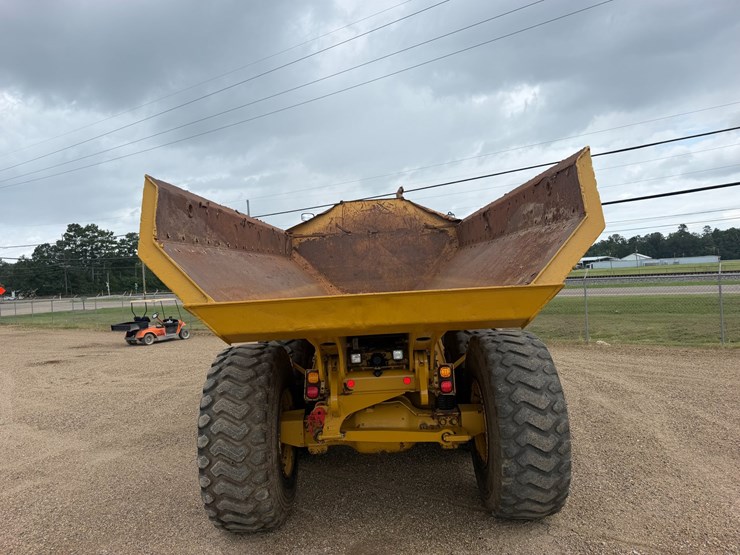 caterpillar-730c-image-6