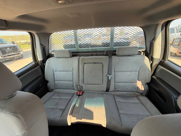 2019-chevrolet-silverado-2500hd-image-14