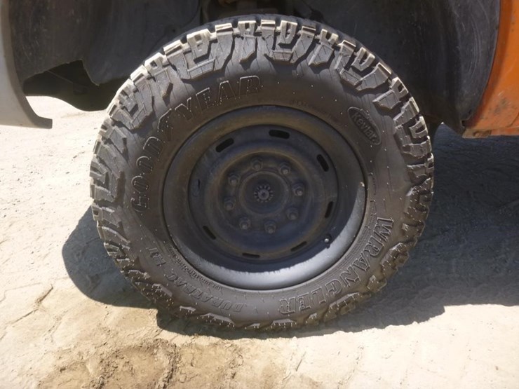 1999-dodge-2500-image-16