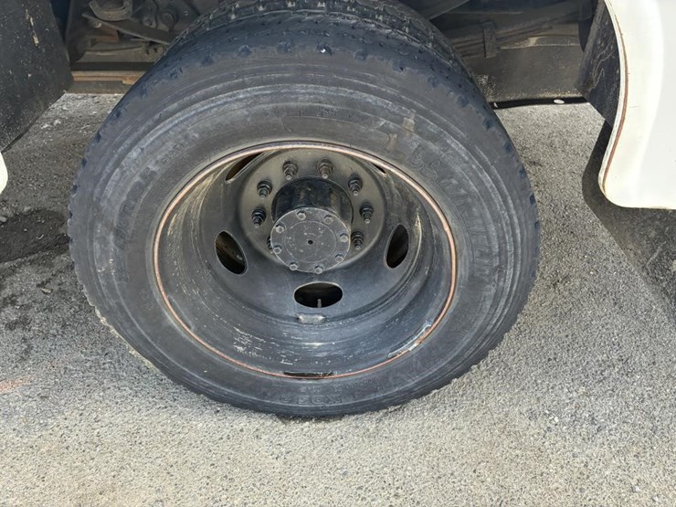 2012-ford-f450-xl-image-5