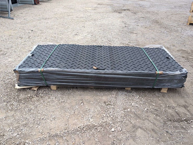 (15)-3.5'-x-8-'-heavy-duty-1/2"-thick-mats-image-1