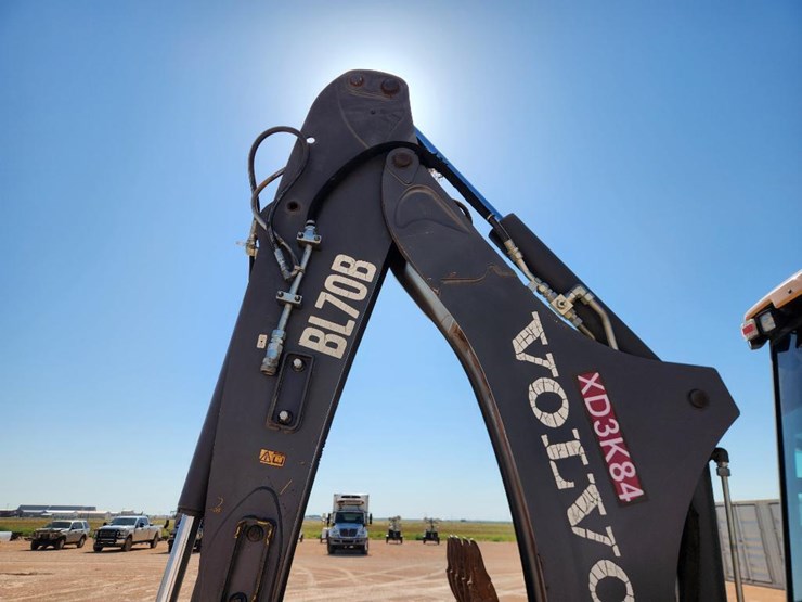 volvo-bl70b-image-20