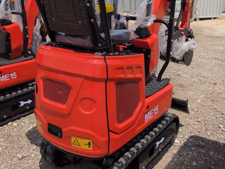 sdl-mini-excavator-me15-image-8