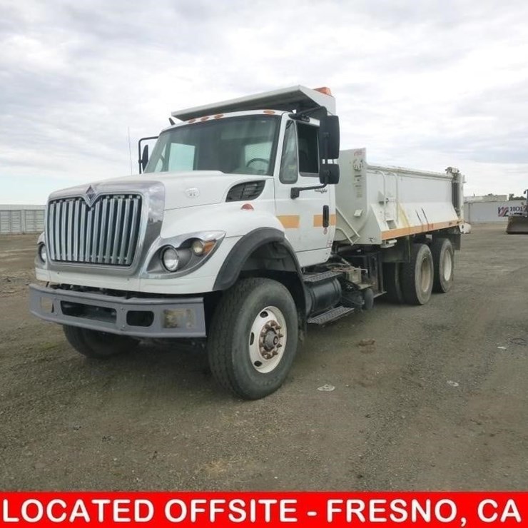 2010 INTERNATIONAL 7600