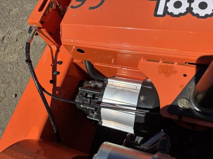 2026-sdlool-lm1000q-rc-flail-mower-image-17