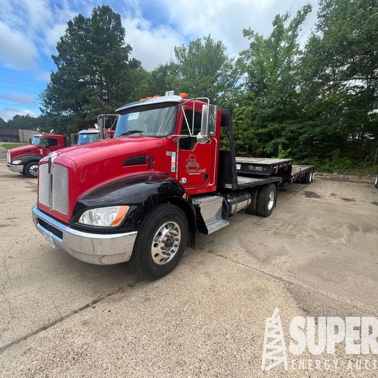 2015 KENWORTH T370