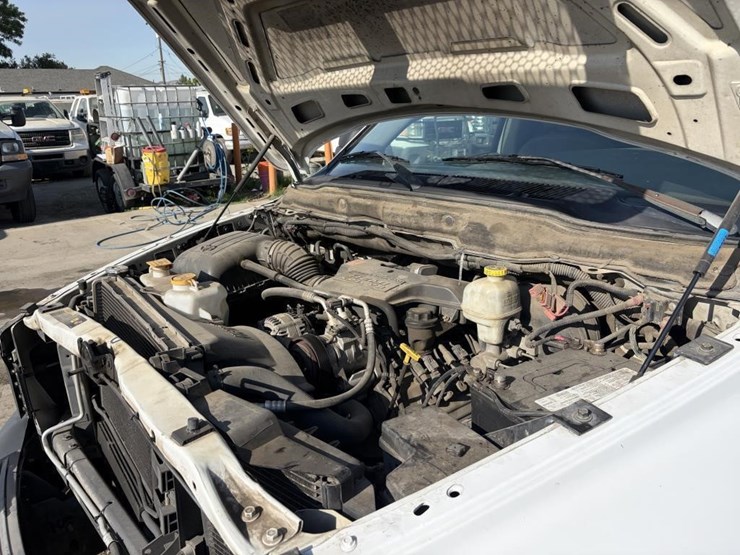 2005-dodge-ram-2500hd-image-7