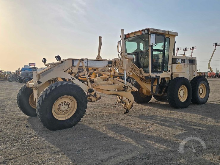 caterpillar-120h-image-1