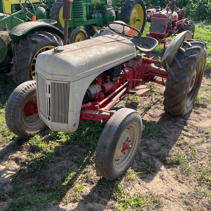 FORD TRACTOR